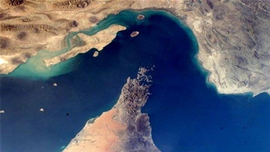 عبور تنها ۹ کشتی کانتینری طی ۶۰ روز از تنگه هرمز
